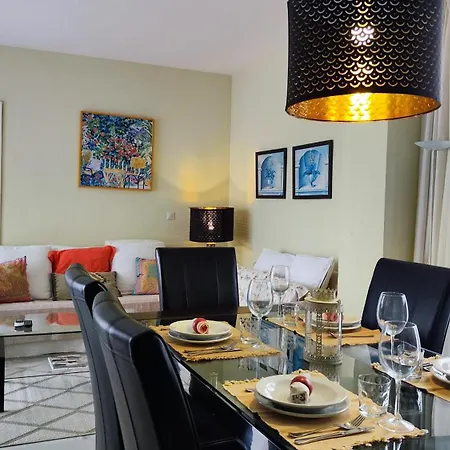 Jardines Del Puerto - Brand New 2bd With Parking, Wifi & Pool Lägenhet