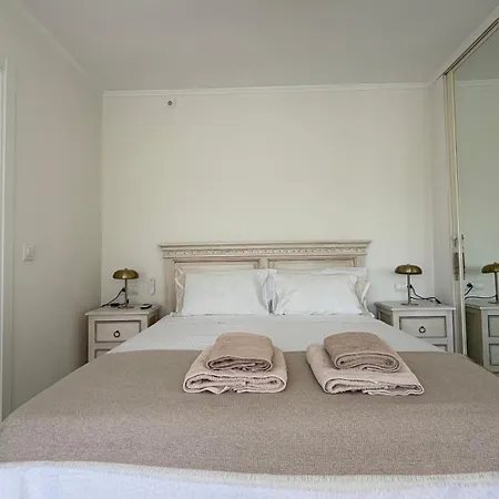 Lägenhet Jardines Del Puerto - Brand New 2bd With Parking, Wifi & Pool Marbella