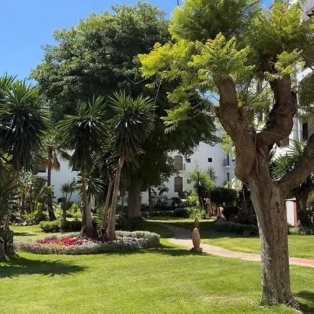Jardines Del Puerto - Brand New 2bd With Parking, Wifi & Pool Marbella