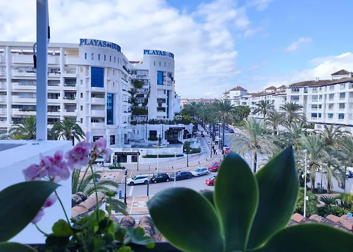 Jardines Del Puerto 2 Bed Marbella