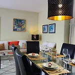 Jardines Del Puerto - Brand New 2bd With Parking, Wifi & Pool Appartement