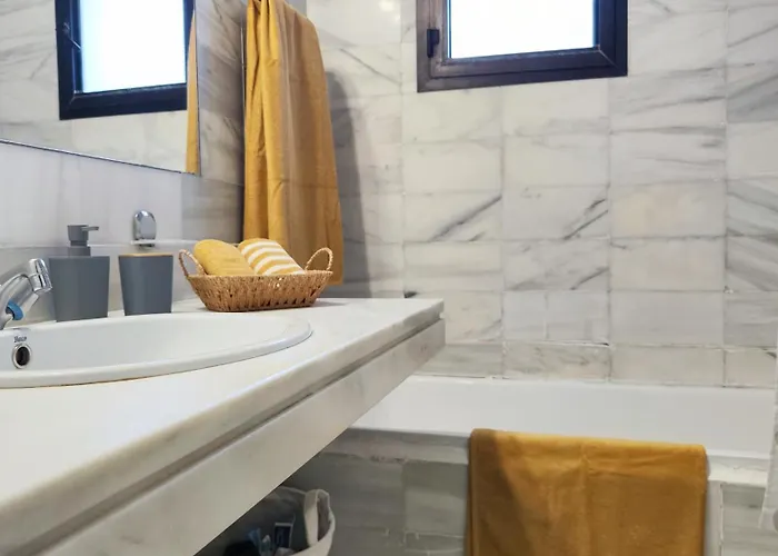 Jardines Del Puerto 2 Bed 아파트 마르베야