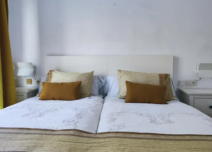 아파트 Jardines Del Puerto 2 Bed 마르베야
